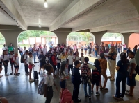 Volta às aulas em grande estilo em Macuco!