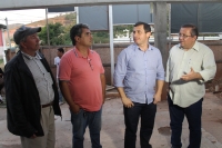 Secretário estadual de Saúde visita obras do Hospital de Macuco