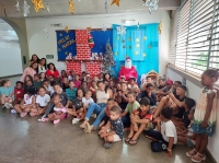 Dia de magias e encantos natalinos nas escolas macuquenses