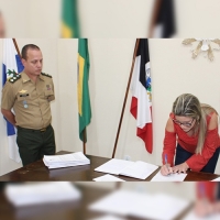 Michelle Bianchini assume presidência da Junta do Serviço Militar