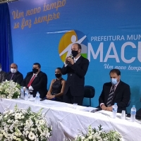 Noite histórica marca a posse de prefeito e vice em Macuco