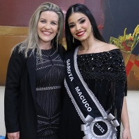 Garota Macuco encanta no Concurso Rainha da Expo-Cordeiro